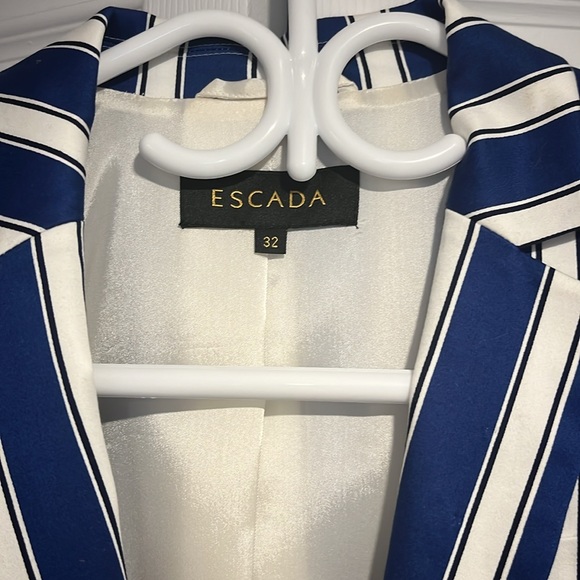 Worn twice blazer - Picture 2 of 4